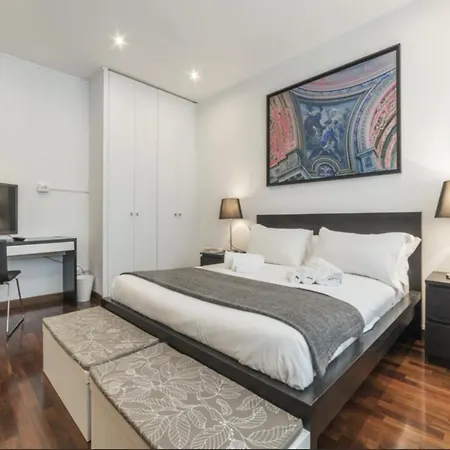 Apartament Via Luigi Rizzo 28, Interno 01 *
