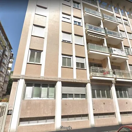 Via Luigi Rizzo 28, Interno 01 *